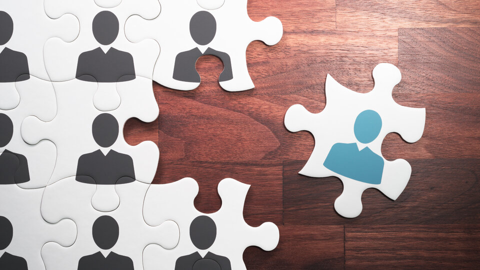 staff puzzle pieces