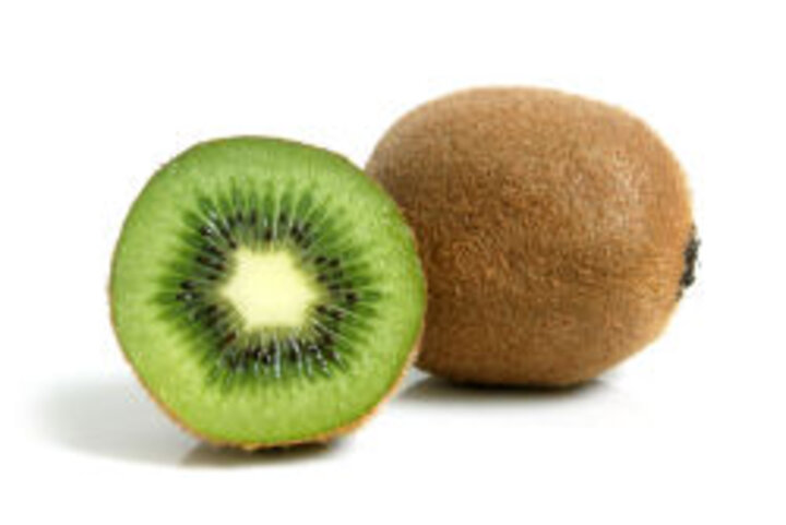 photo of kiwi fruit one cut in half